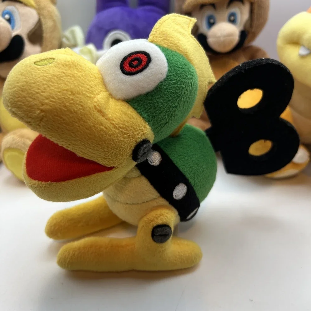 Super Mario Plush Lot of 6 Sanei Nintendo Boo Tanooki Cat Luigi Boom Boom Nabbit